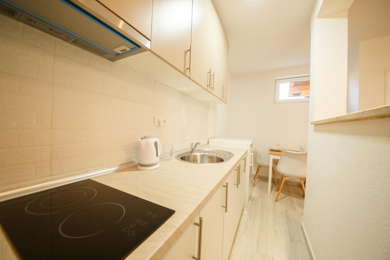 Apartman Top Spot บันยาลูกา ภายนอก รูปภาพ